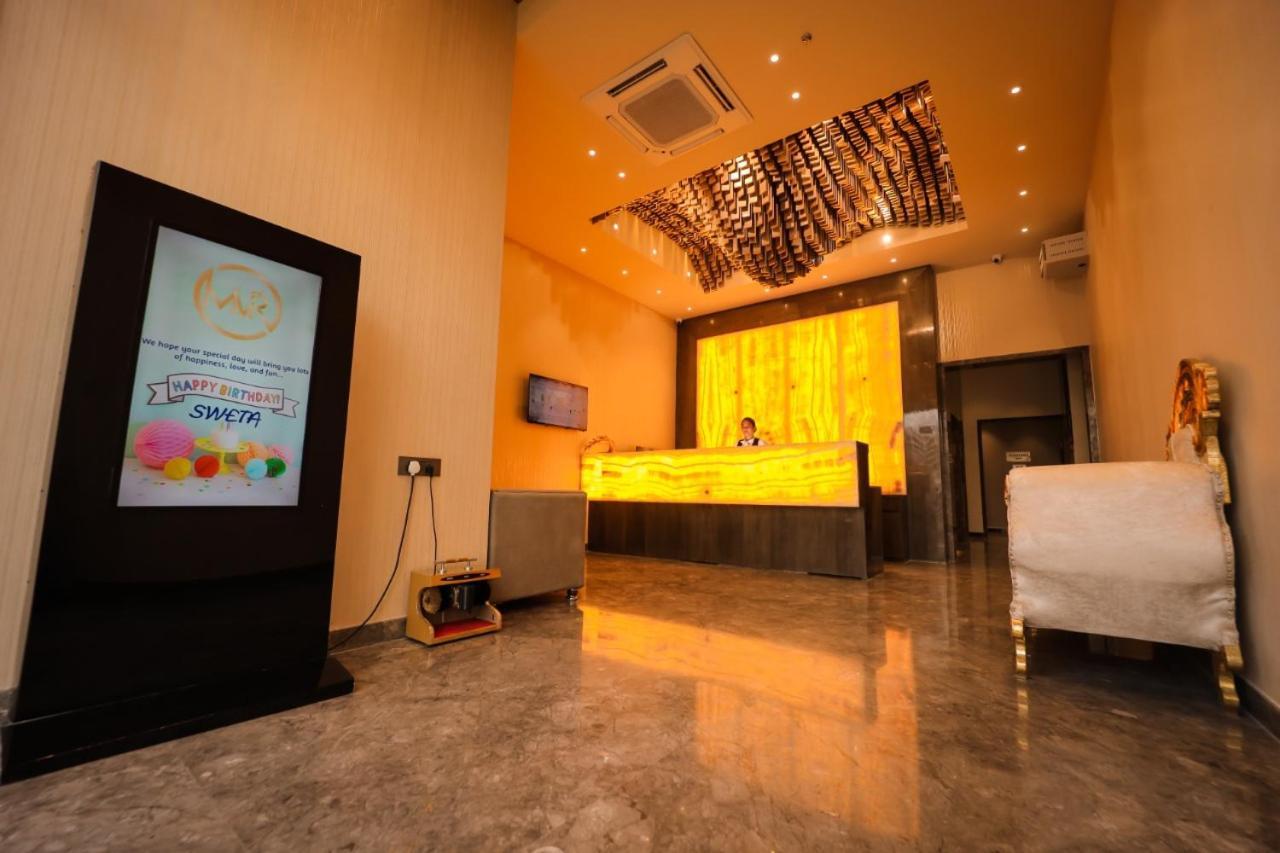 Hotel Mvr Grand Kanpur Exterior foto